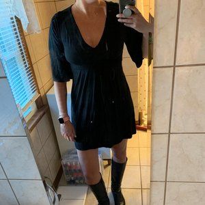 Forever 21 Black 3/4 Sleeve Dress, Medium